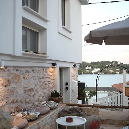Clock House Vakantiehuis Skiathos-stad