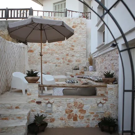 Clock House * Skiathos-stad